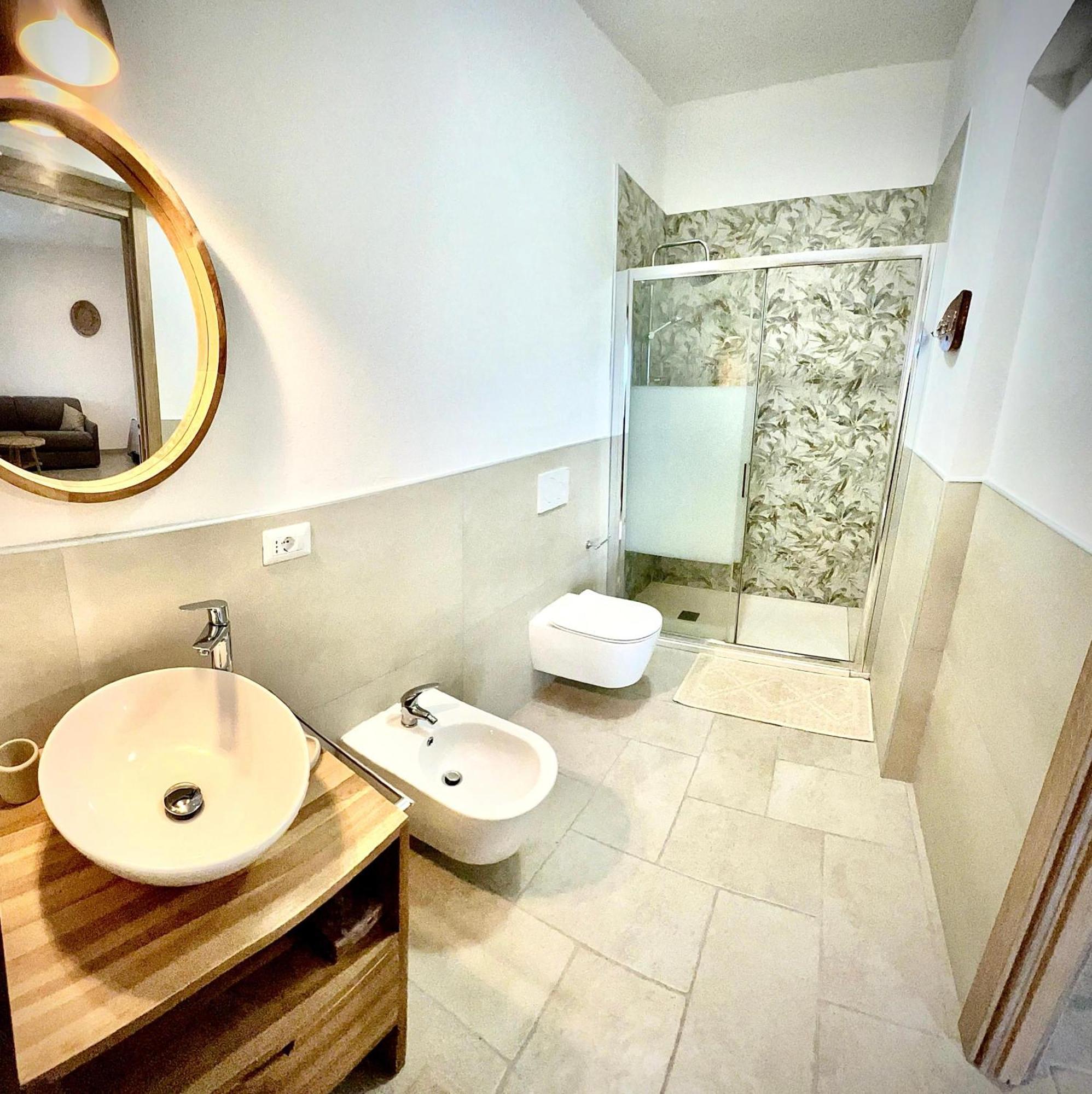 Domus La Roccia Hotel Pozzomaggiore Bagian luar foto